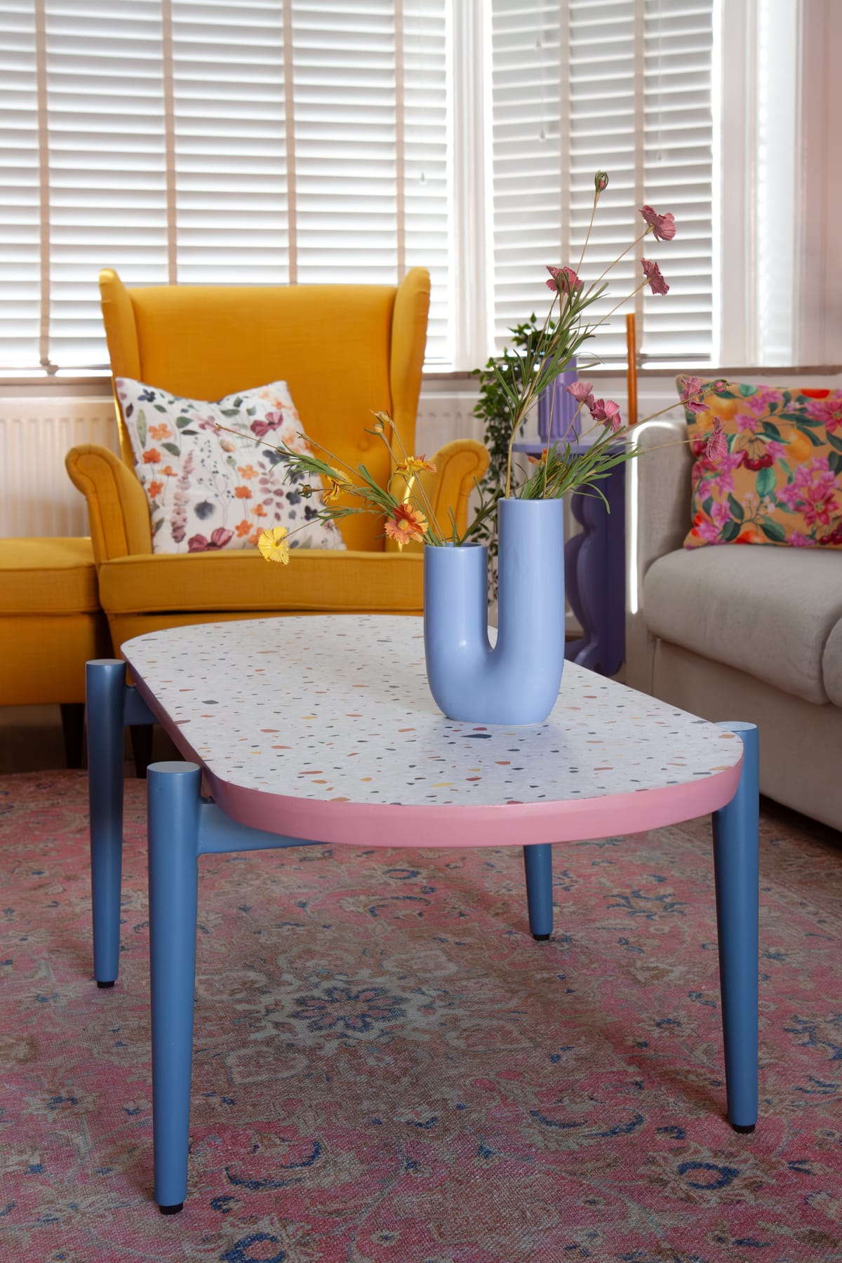 Organische salontafel DIY, wrapfolie en verf