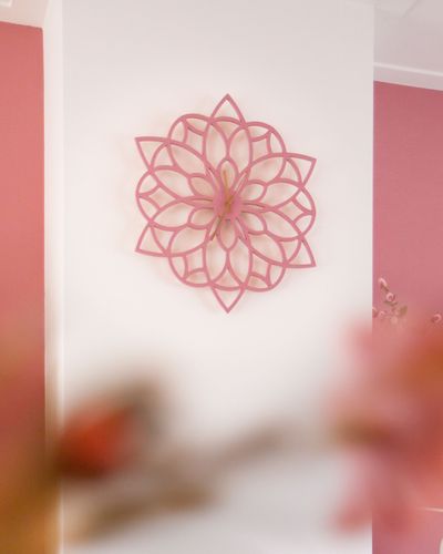Bestel nu, jij kiest de kleuren: stille bloemen klok Ø60